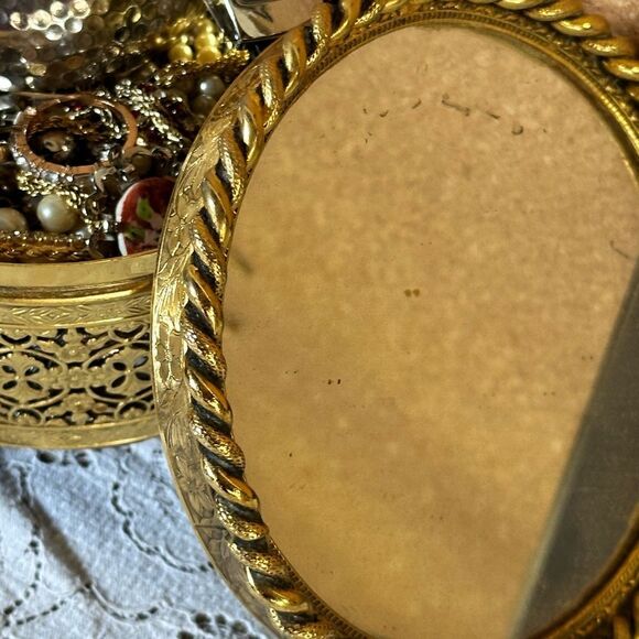 Vintage Mirrored Trinket Dish Filled with Jewelry - Picture 4 of 8